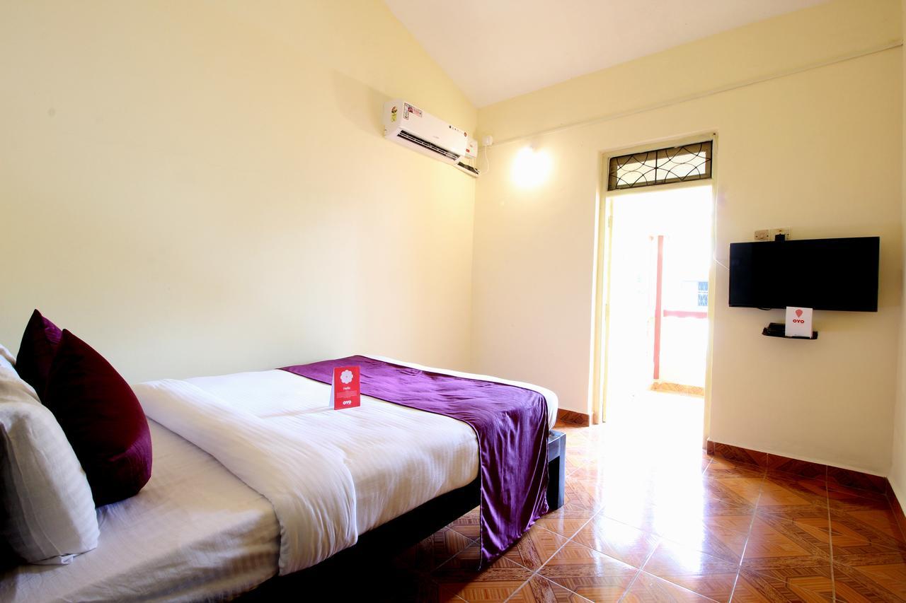 Oyo 10385 Hotel Nirmala Vilas Candolim Εξωτερικό φωτογραφία